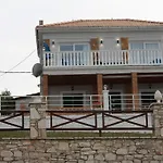Laura House Apartamento