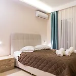 Laura House Apartamento *