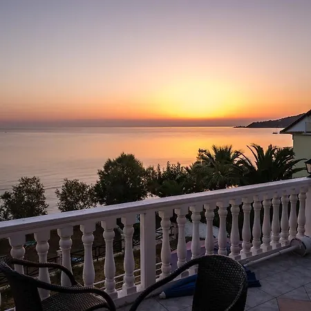 Laura House Alykes (Zakynthos)