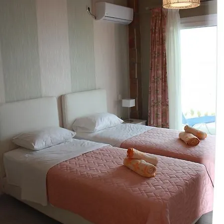 Apartman Laura House *