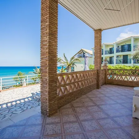 Laura House Apartment Alykes (Zakynthos)